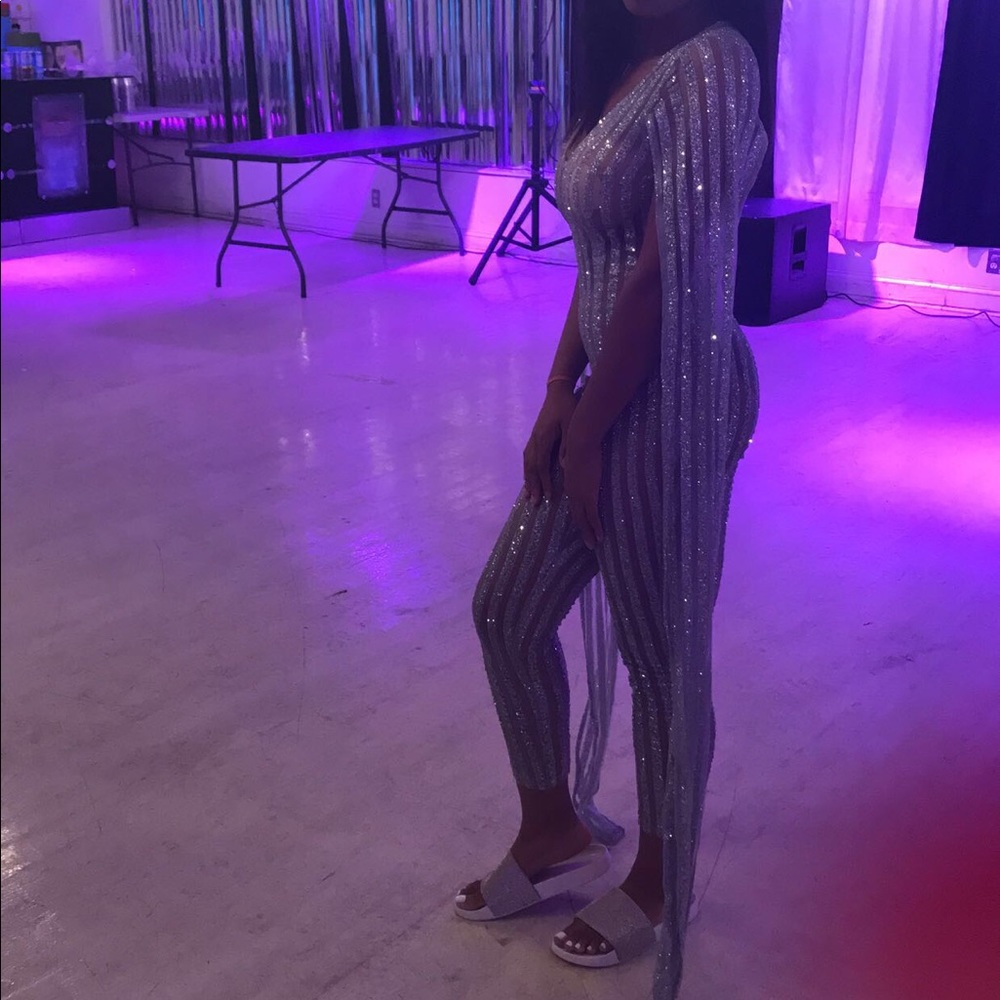 Silver pin striped fitted jumpsuit (ankle length)